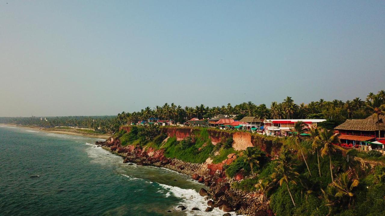 Black Beach Resort Варкала Экстерьер фото