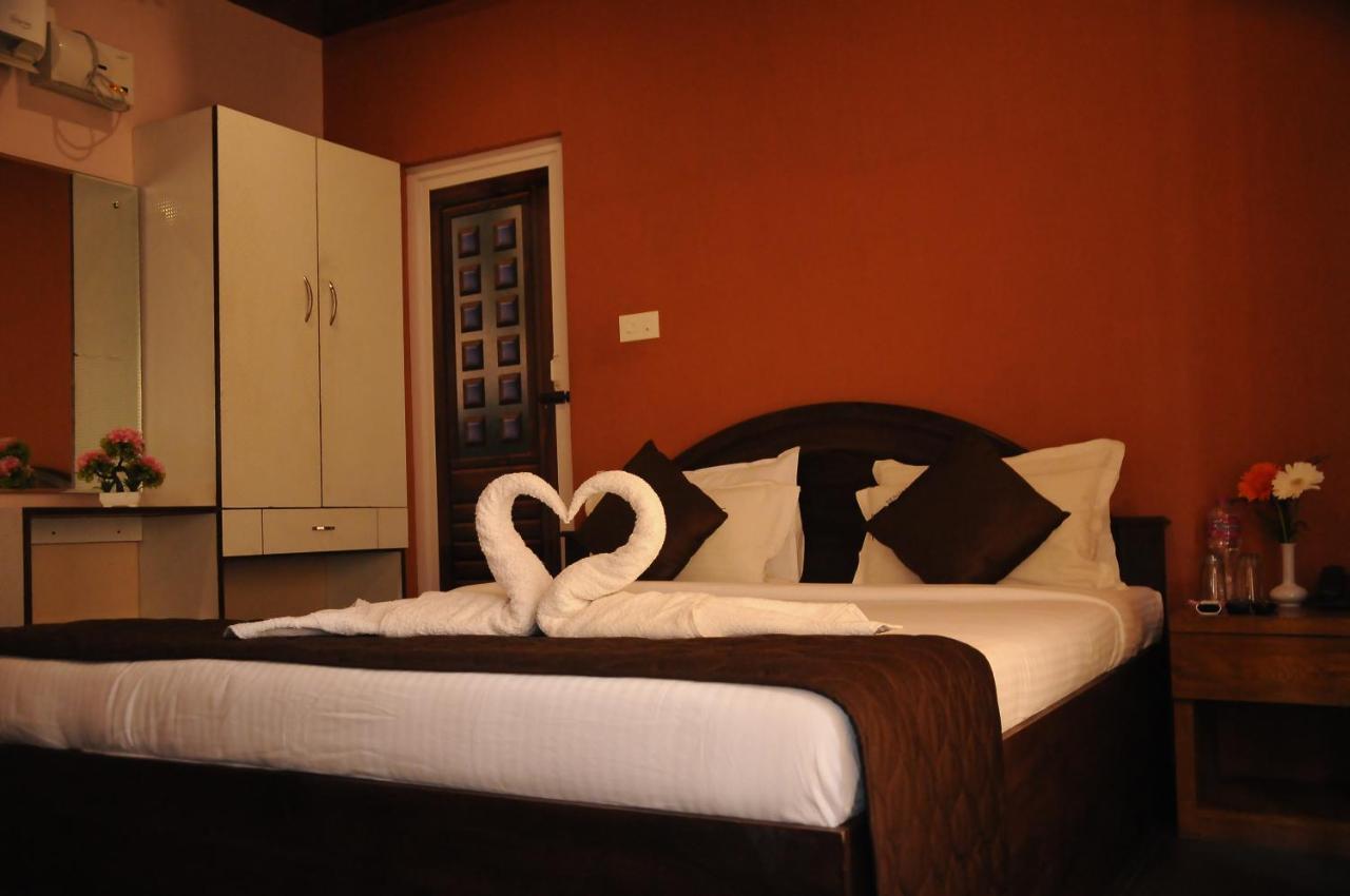 Black Beach Resort Варкала Экстерьер фото