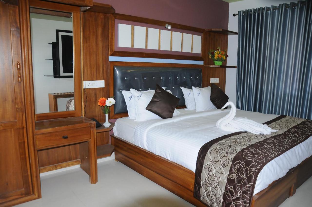 Black Beach Resort Варкала Экстерьер фото